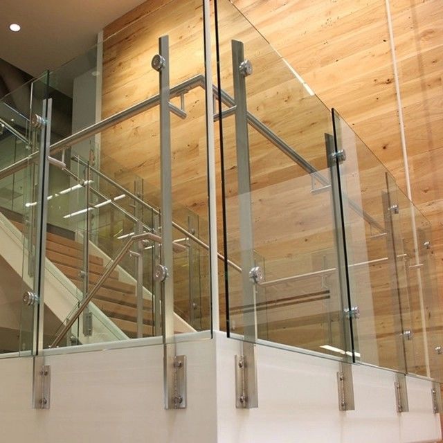 Balcón de aluminio 6005 del diseño de Moden barandilla del alambre de 6060 verticales